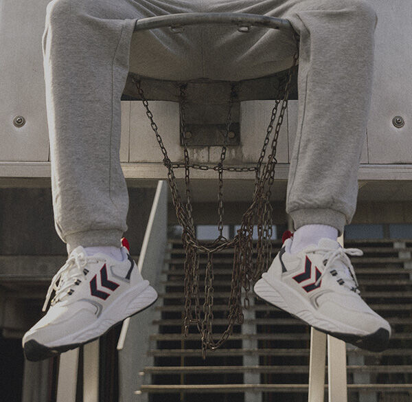 SNEAKER CATEGORY