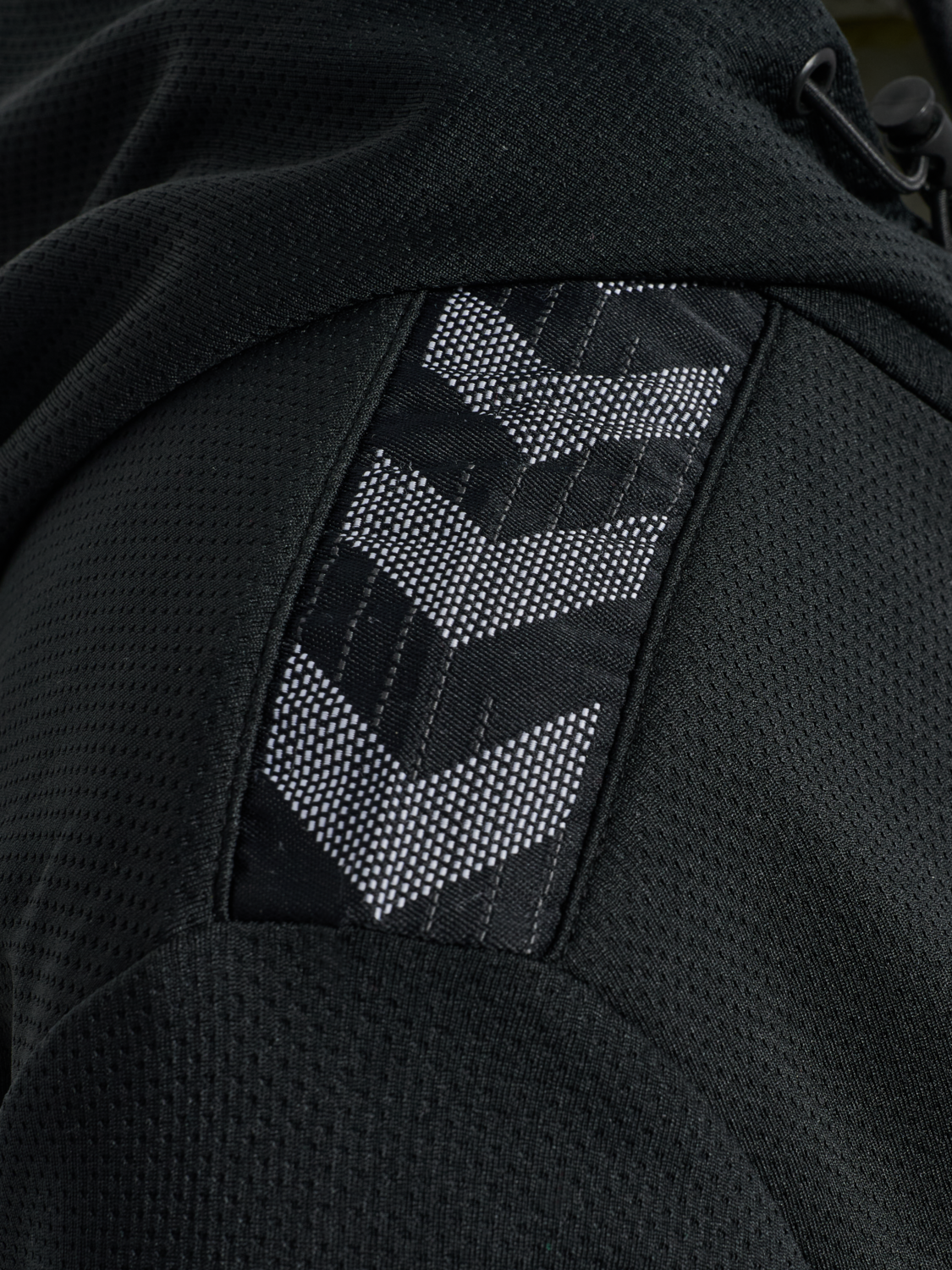 hmlAUTHENTIC PL ZIP HOODIE WOMAN, BLACK, packshot