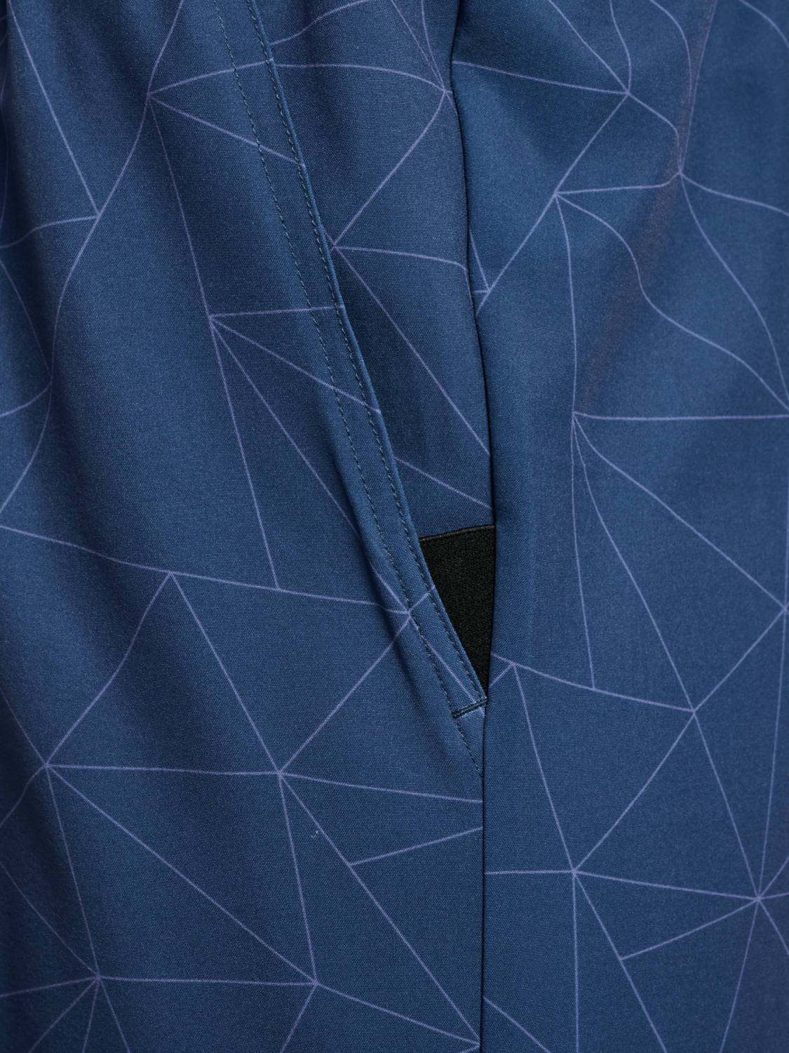 hmlCOURT AOP POCKET SHORTS, INSIGNIA BLUE, packshot