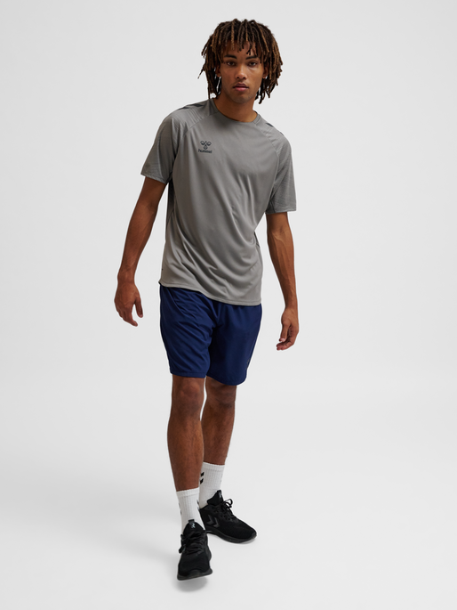 hmlPRO TRAINING JERSEY S/S, STEEL GRAY, model