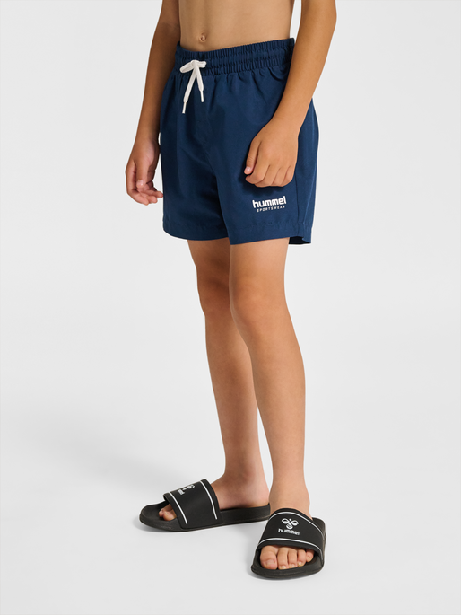 hmlJR REG BOARD SHORTS, DRESS BLUES, model