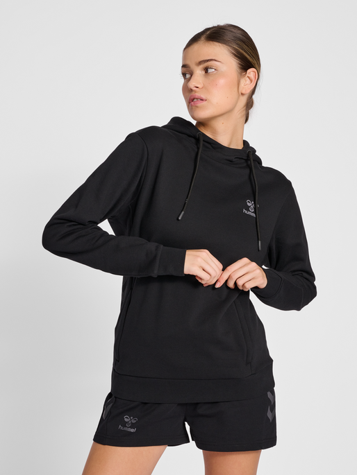 hmlOFFGRID HOODIE WO, JET BLACK/FORGED IRON, model