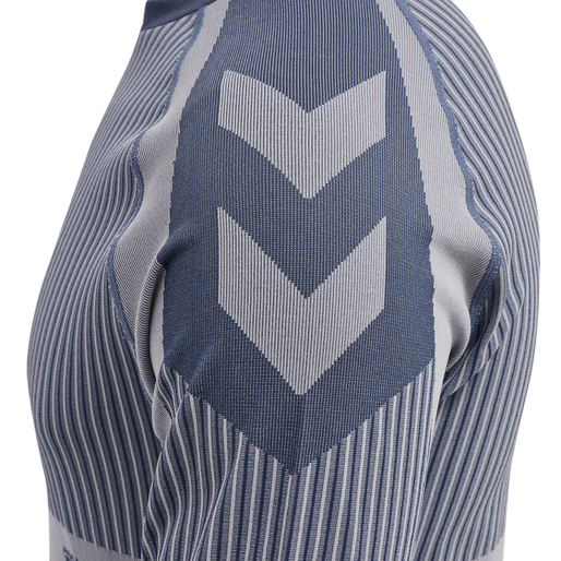 hmlMT UNIT SEAMLESS T-SHIRT, INSIGNIA BLUE/CHATEAU GRAY, packshot