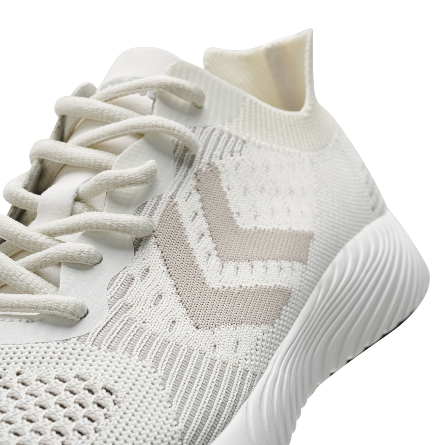 TRINITY BREAKER SEAMLESS, BONE WHITE, packshot