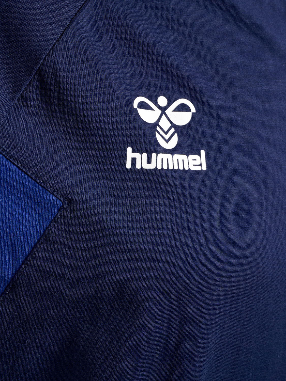 hmlTRAVEL T-SHIRT S/S, MARINE, packshot