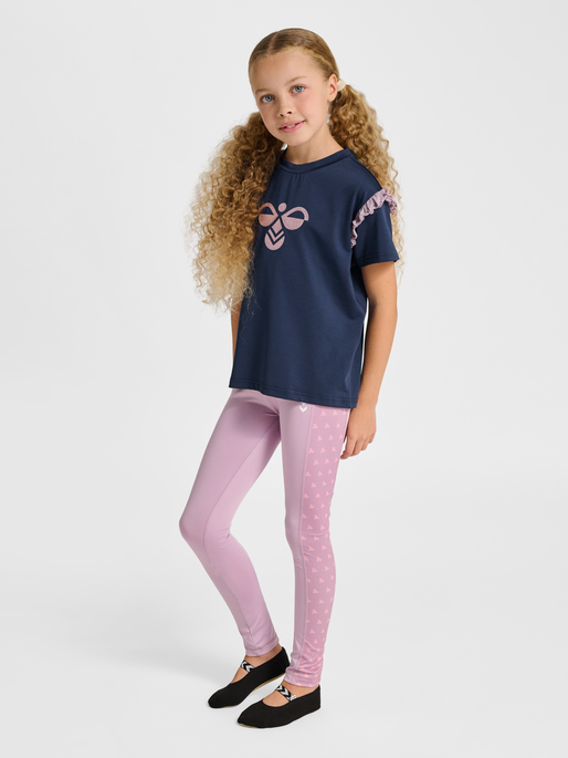 hmlJR MIX GLITTER T-SHIRT S/S, BLACK IRIS, model