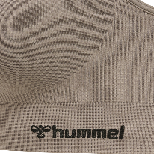 hmlTIF SEAMLESS SPORTS TOP, DRIFTWOOD, packshot