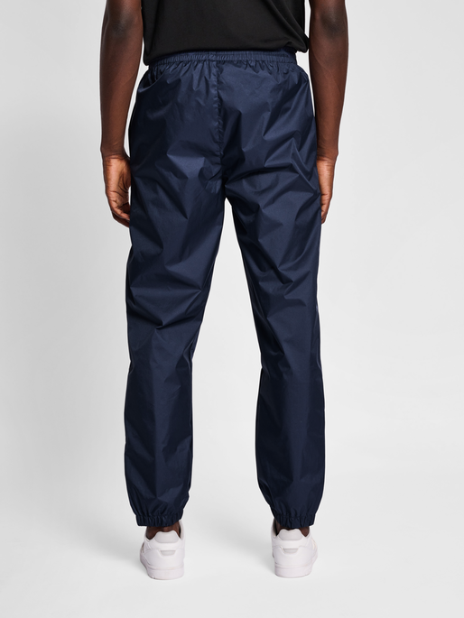 hmlCORE XK All-WEATHER PANTS, MARINE, model