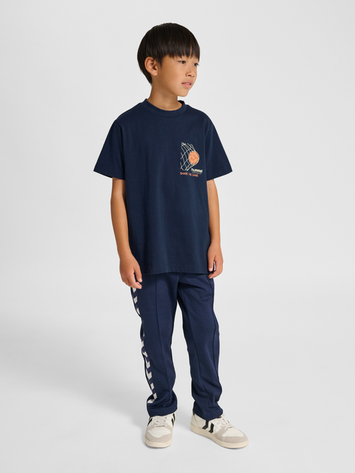 hmlJR REG T-SHIRT S/S RUNNER 2-PACK, LIGHT GREY MELANGE/DRESS BLUES, model