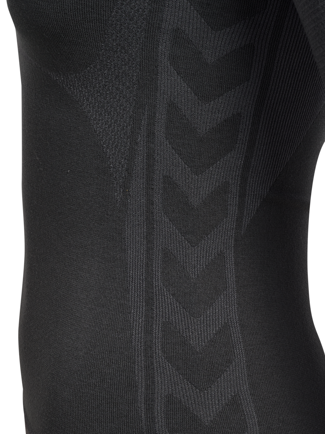 hmlCLEA SEAMLESS TIGHT T-SHIRT L/S, EBONY, packshot