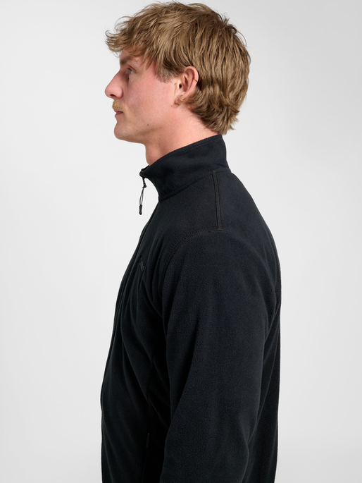 hmlACTIVE FLEECE JACKET, BLACK, model