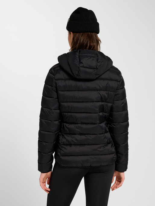 hmlLIGHTWEIGHT W PUFFER JACKET, BLACK, model