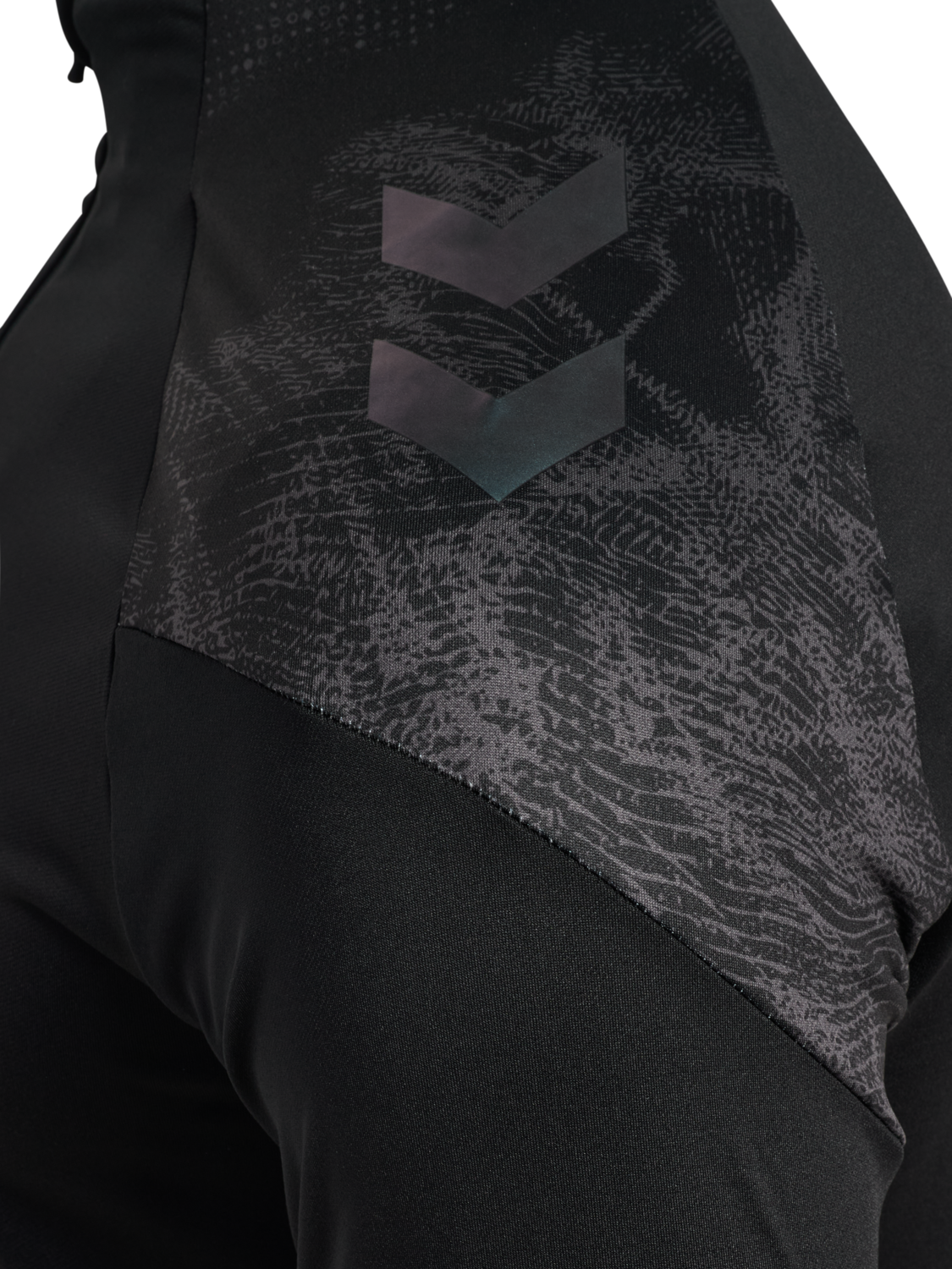 hmlBLAZE26 PRO TRAINING HALF ZIP, BLACK, packshot