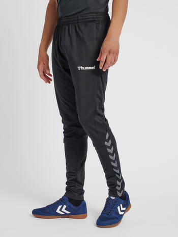 hmlAUTHENTIC TRAINING PANT, BLACK, model