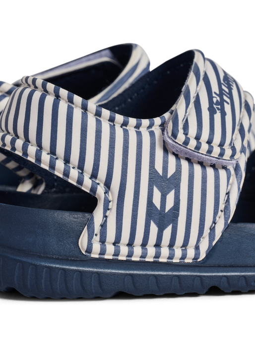 PLAYA JR, BLACK IRIS/MARSHMALLOW, packshot