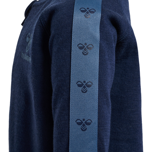 hmlBELLO SUIT, BLACK IRIS, packshot