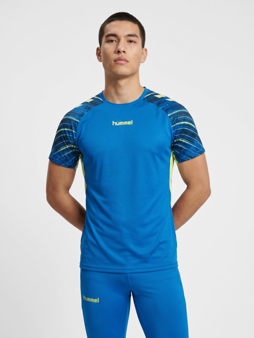 hmlBLAZE PRO TRAINING JERSEY S/S, SKYDIVER, model