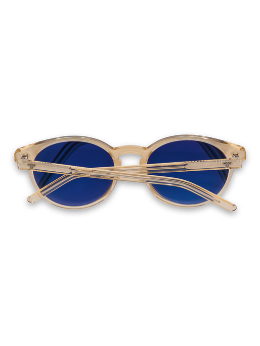 hmlFENCER, 1949, packshot