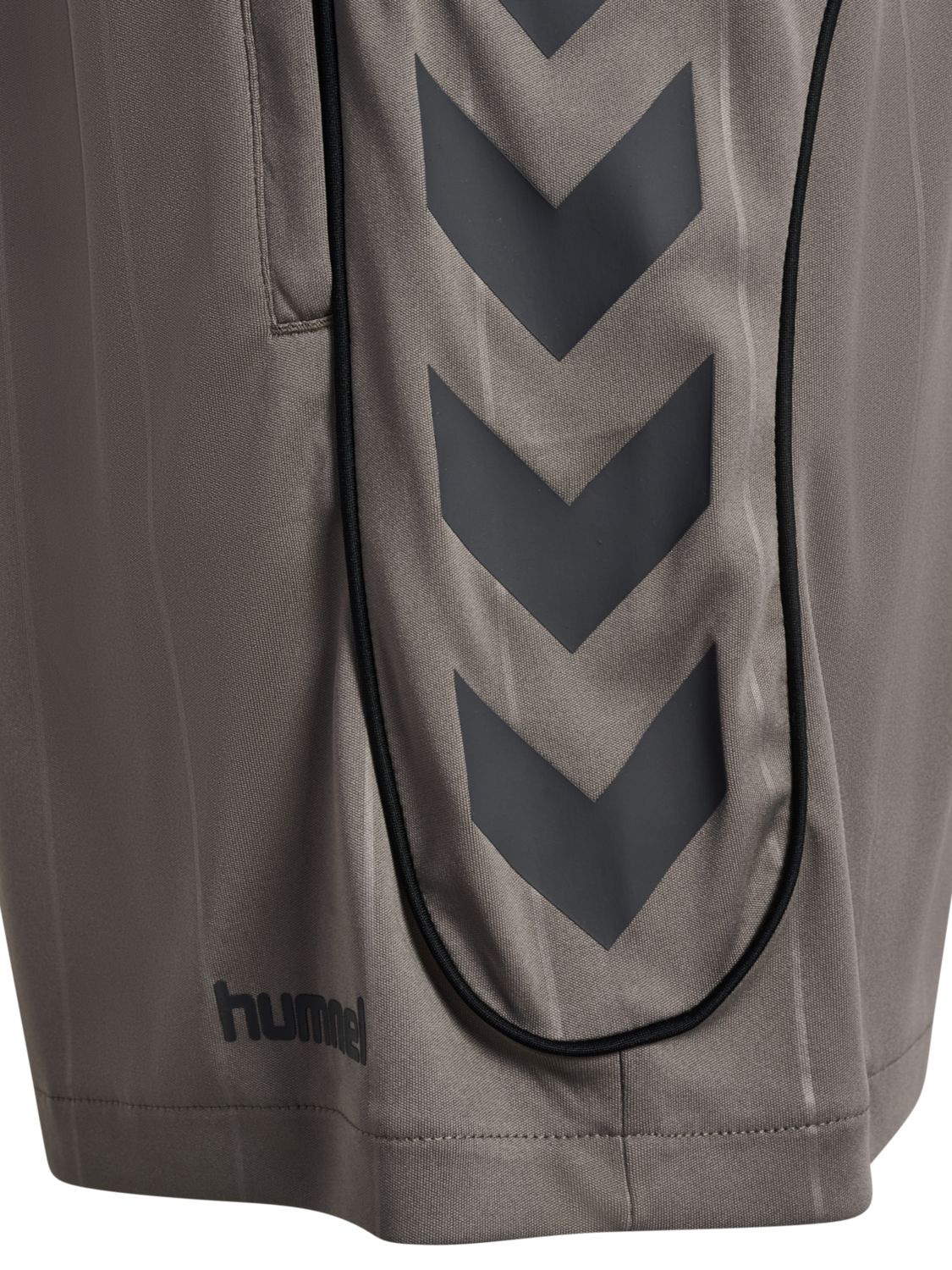 hmlPITCH SHORTS, CHARCOAL GRAY, packshot