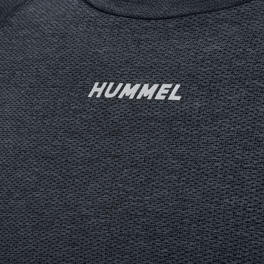 hmlTE MIKE SEAMLESS T-SHIRT L/S, BLACK/ASPHALT MELANGE hmlTE MIKE SEAMLESS T-SHIRT L/S, BLACK/ASPHALT MELANGE, packshot