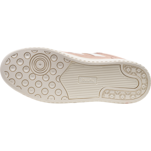 ST. POWER PLAY SUEDE, ALMOST APRICOT, packshot