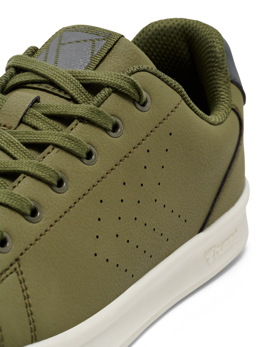 COURT LINE SN, WINTER MOSS, packshot