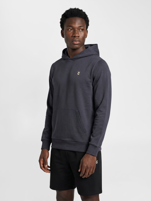 hmlPULSE SWEAT HOODIE, EBONY, model