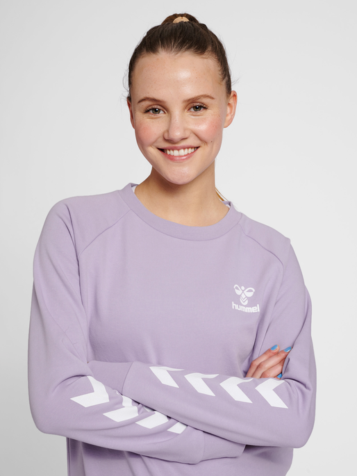 hmlNONI 2.0 SWEATSHIRT, 3306, model