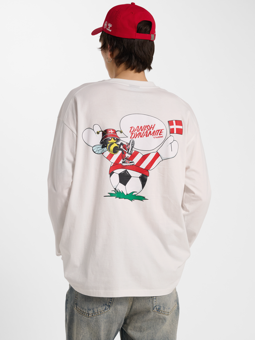 DBU 26 FAN LOOSE DYNAMITE TEE LS, WHITE, model