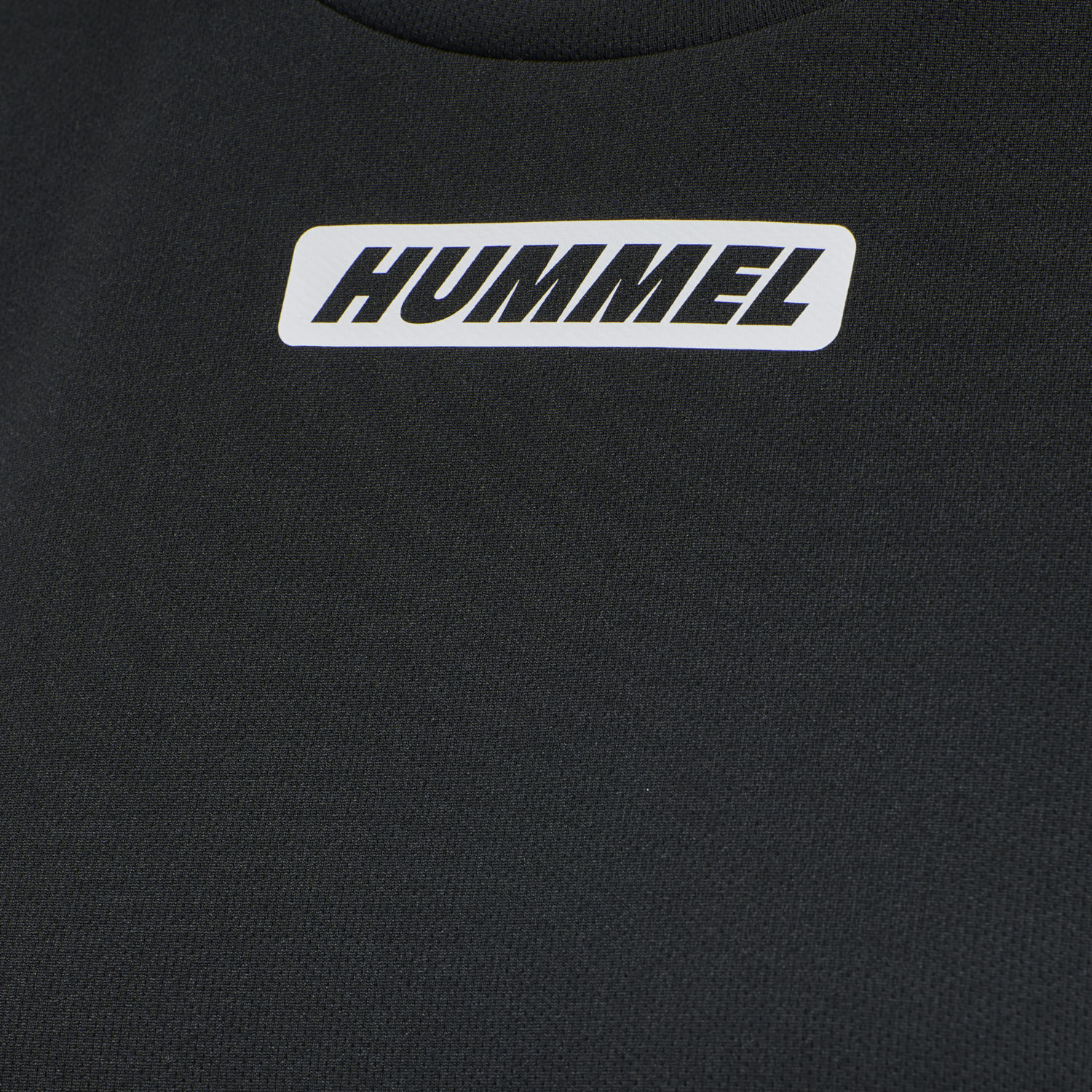 hmlTE TOLA T-SHIRT LS, BLACK, packshot