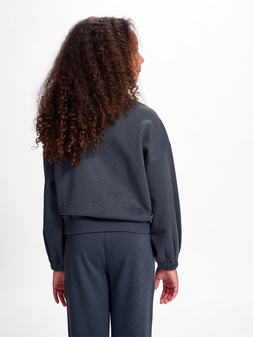 hmlGIZELA SWEATSHIRT, OMBRE BLUE , model