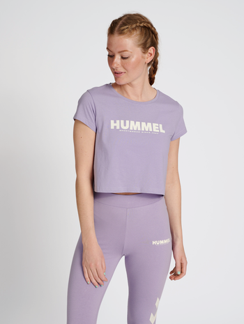 hmlLEGACY WOMAN CROPPED T-SHIRT, HEIRLOOM LILAC, model