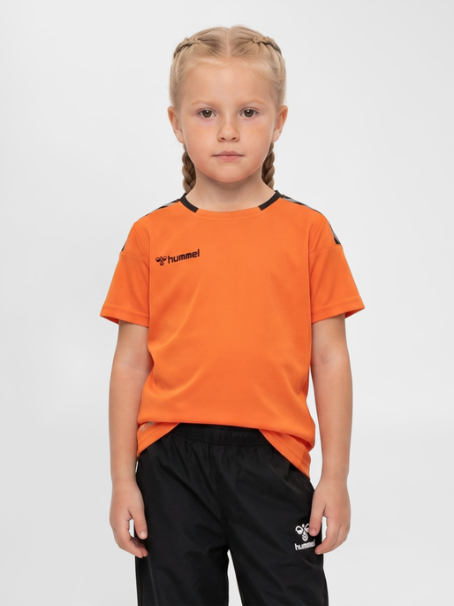 hmlAUTHENTIC KIDS POLY JERSEY S/S, TANGERINE, model