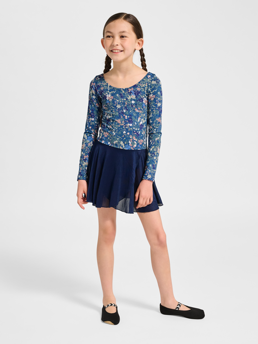 hmlJR MIX GYMSUIT L/S, DRESS BLUES/RIVERSIDE, model