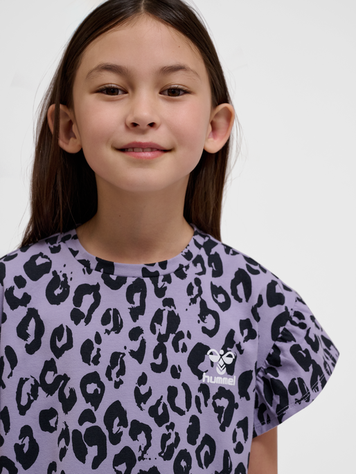 hmlMUSSE T-SHIRT S/S, LAVENDER GRAY, model
