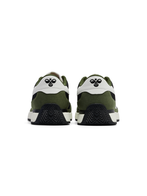 STADION 23, WINTER MOSS, packshot