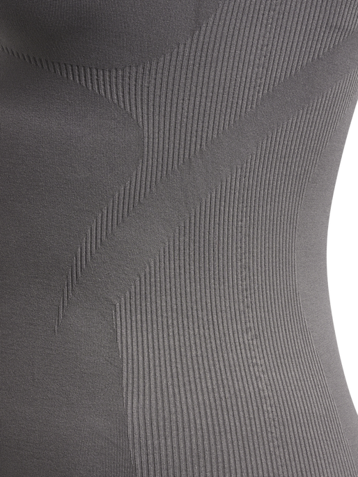 hmlTIF SEAMLESS TOP, CHARCOAL GRAY hmlTIF SEAMLESS TOP, CHARCOAL GRAY, packshot