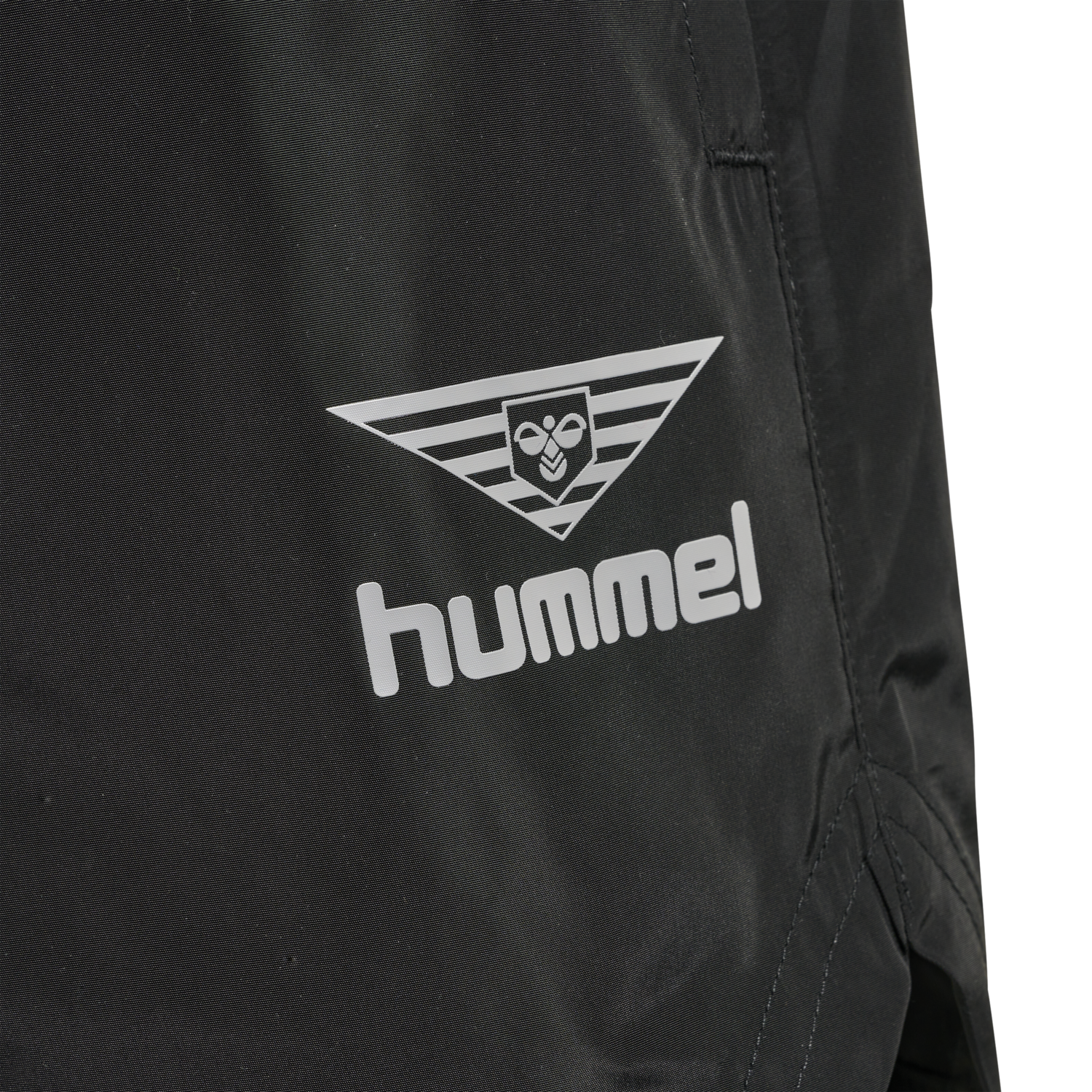 hmlHIVE COLIN SHORTS, BLACK, packshot