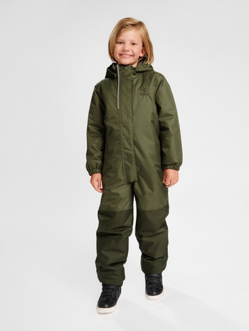 hmlGOAL TEX SNOWSUIT, OLIVE NIGHT, model