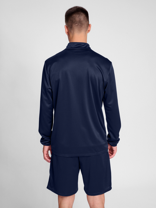 hmlESSENTIAL TRACK JACKET, MARINE, model