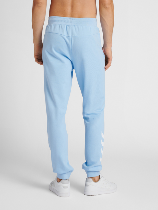 hmlISAM 2.0 REGULAR PANTS, 7165, model