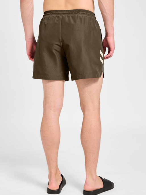 hmlPULSE SWIM SHORTS, MAJOR BROWN, model