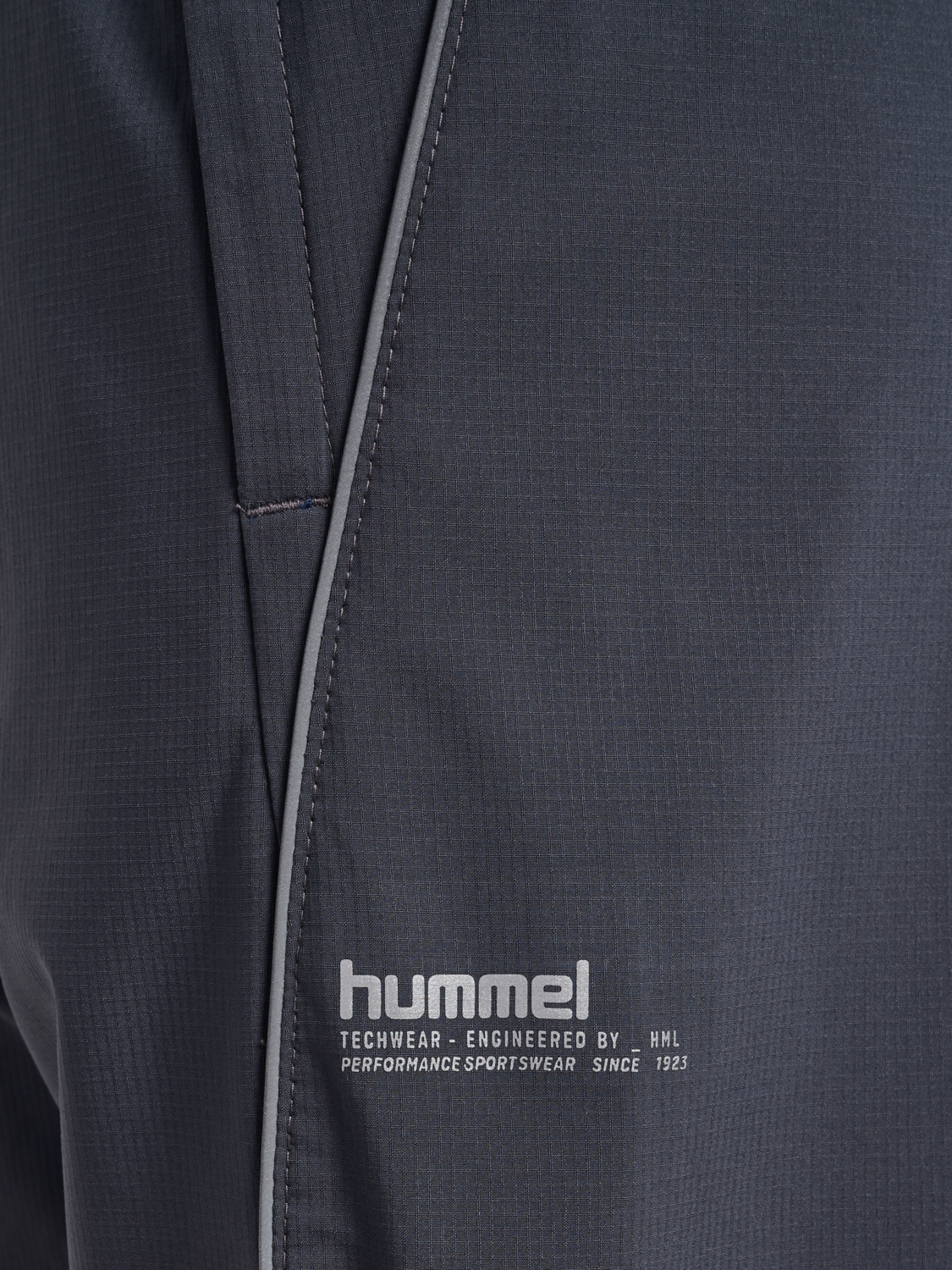 hmlPULSE WOVEN W PANTS, EBONY, packshot
