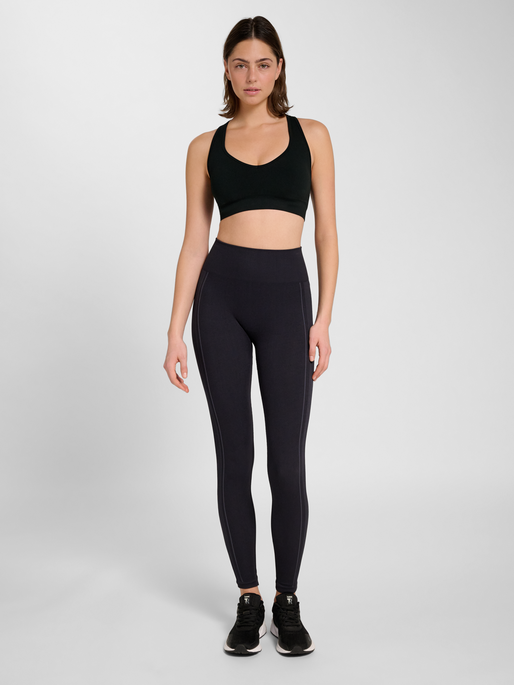 hmlYOGA SEAMLESS HW TIGHTS, BLACK, model
