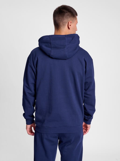 hmlFELIX LOOSE HOODIE, DRESS BLUES, model