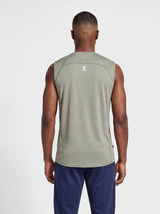 hmlPULSE WORKOUT TANK TOP, SEAGRASS, model