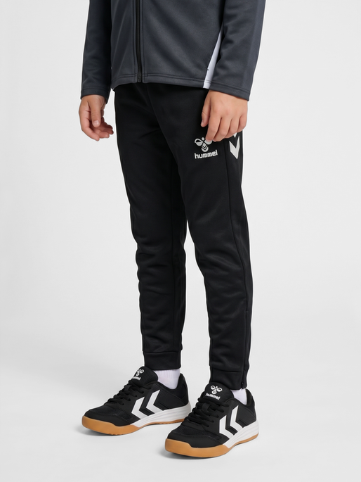 hmlLEAD 2.0 TRACK PANTS KIDS, BLACK, model