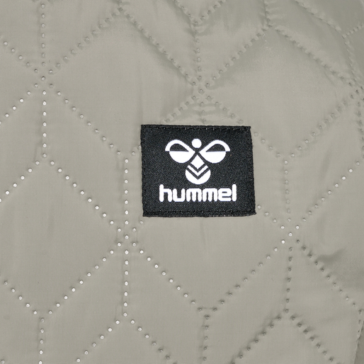 hmlSULE THERMO SUIT, VETIVER hmlSULE THERMO SUIT, VETIVER, packshot