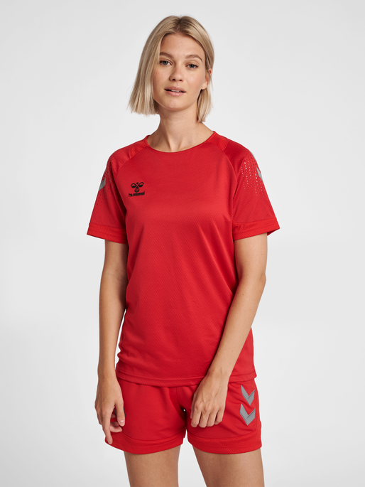 hmlLEAD WOMENS S/S POLY JERSEY, TRUE RED, model