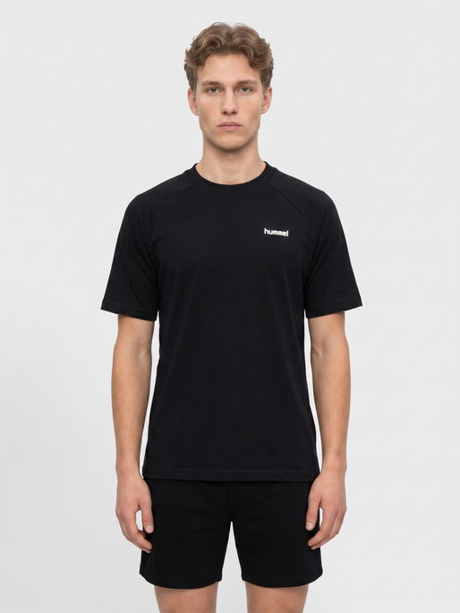 hmlKEEPER GRAPHIC T-SHIRT S/S, BLACK/SURF THE WEB, model